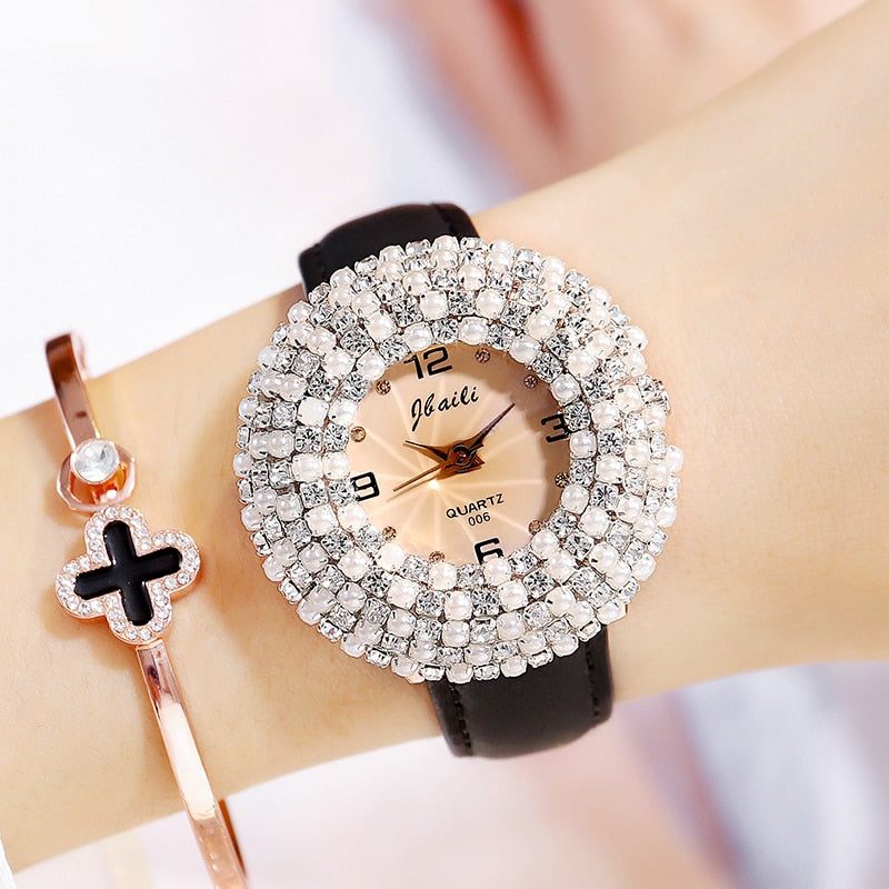 Women Watch Elegant Crystal Women Quartz Watch Dial Leather Strap Ladies Wrist Watches Female Fashion Rhinestones Clock Reloj para Mujeres